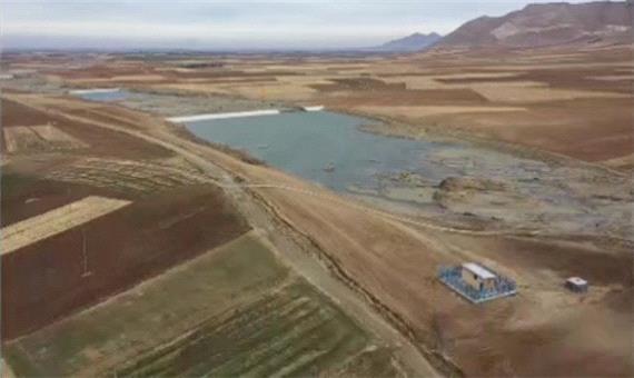 آبگیری بندهای خاکی حوزه آبخیز چمقلو در قروه + فیلم