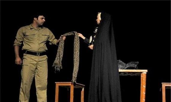 زندگی‌ خلبان شهید مهدیار با عنوان نقاب در شیراز روی صحنه می‌رود