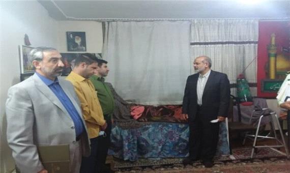 وزیر کشور به دیدار خانواده شهید سیدنژاد رفت