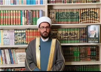 ماموستا محمدی: حضور مردم در تشییع رهبر شهید پیام وفاداری به انقلاب است
