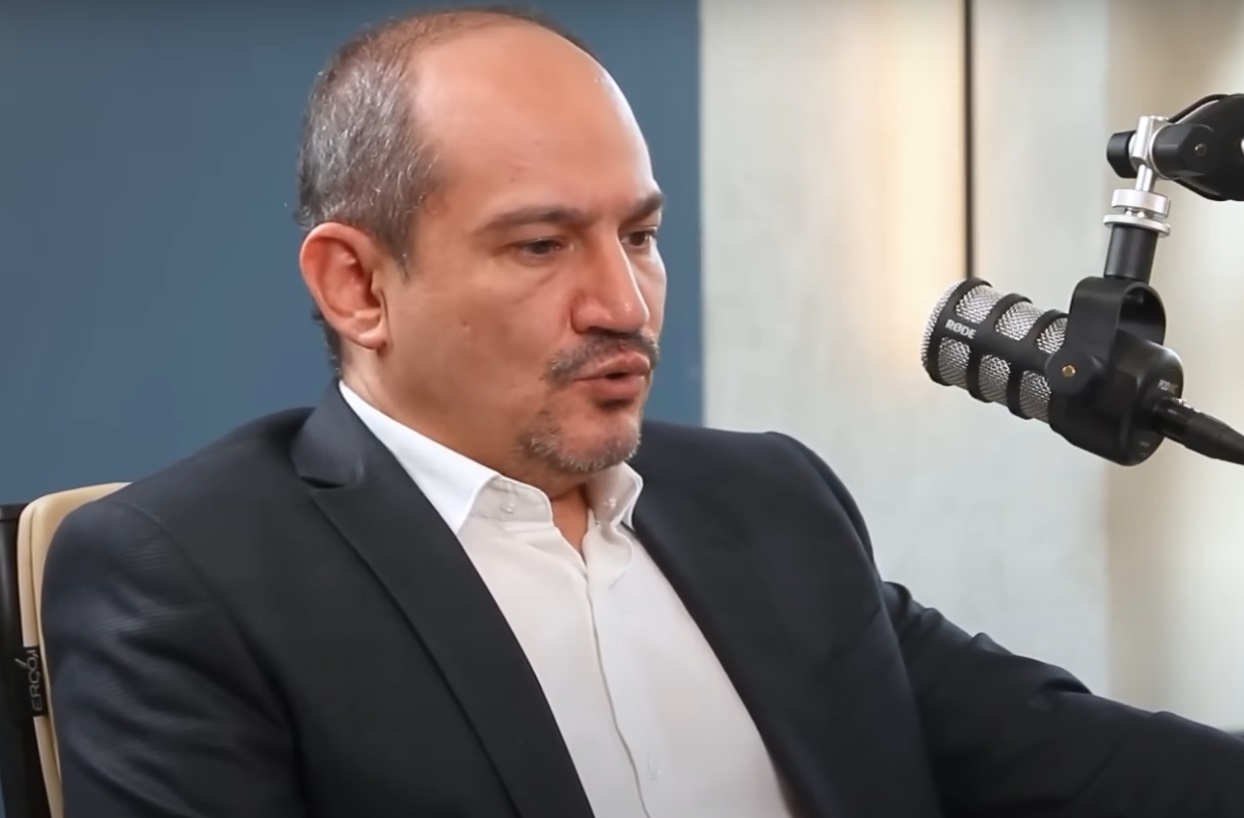 رسایی در پاسخ به حمزه صفوی: ایران یک ابرقدرت بلامنازع است خود تحقیری را کنار بگذارید!