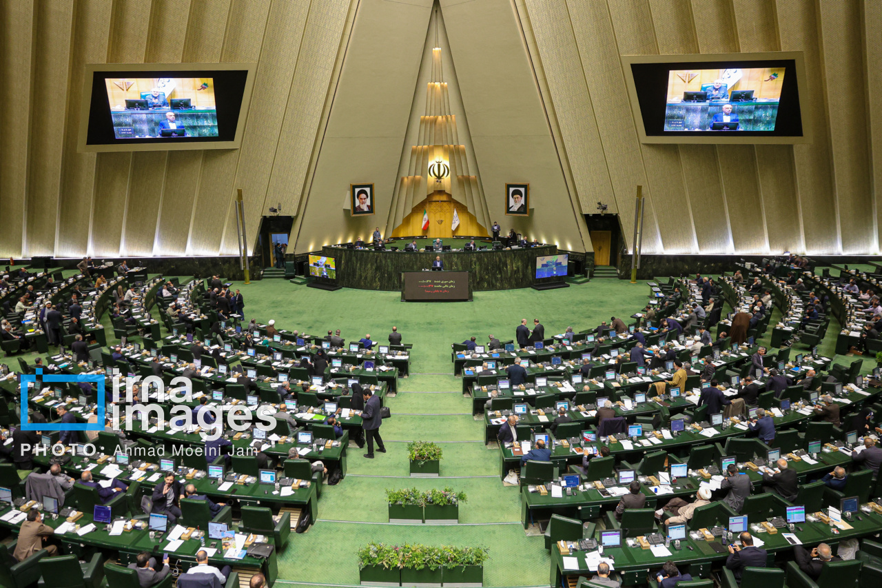 تذکرات نمایندگان مجلس به وزرای دولت و دستگاه‌های اجرایی