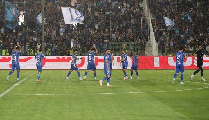 AFC، استقلال و تراکتور را نقره‌داغ کرد