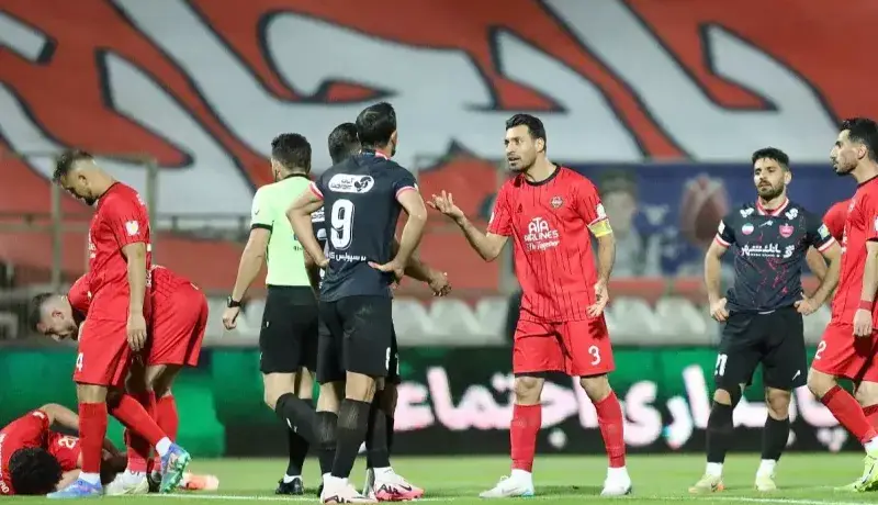 پاسخ منفی سازمان لیگ به تعویق تراکتور - پرسپولیس