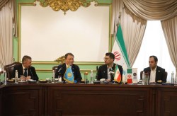 سفیر قزاقستان: پیشرفت‌های کیش چشمگیر است؛ آماده گسترش همکاری‌های همه‌جانبه هستیم