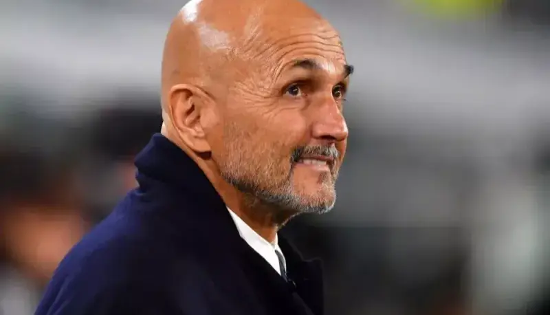 شیر واقعی با تمام قدرتش می‌جنگد، حتی با موش!