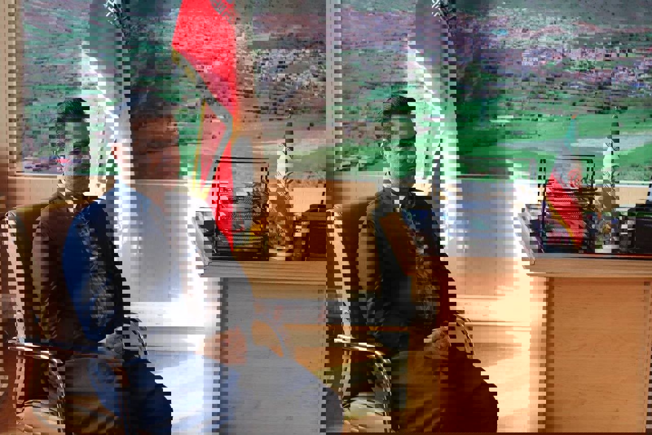 فرماندار سروآباد: گسترش بیمه روستایی، پشتوانه‌ای برای توسعه پایدار است