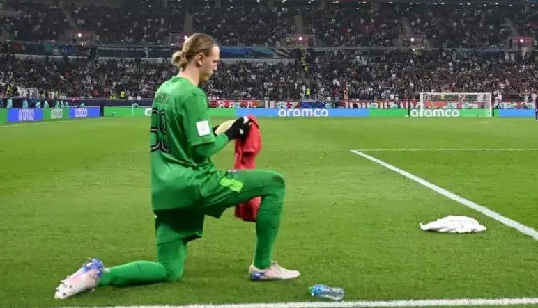 دیوانگی انریکه جواب داد؛ ظهور ستاره جدید!