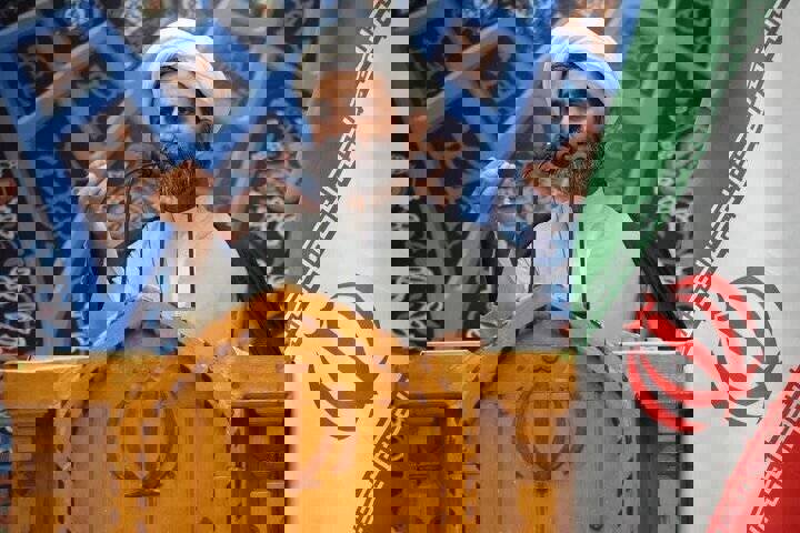 امام جمعه اهرم:۲۲ بهمن نمایش اقتدار ملت ایران دربرابر جنگ اراده‌ها است