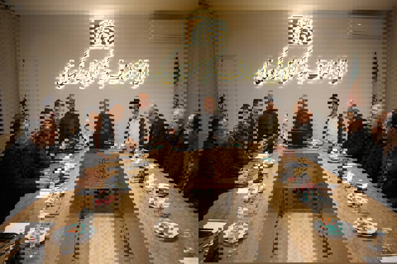 بازاریان کردستان همواره در کنار مردم و نظام اسلامی ایستاده‌اند