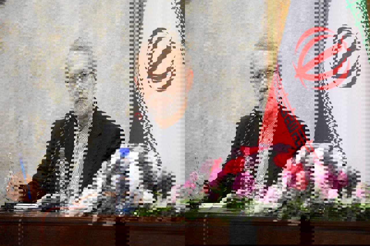 توضیح کانال تلگرامی علی لاریجانی درباره سفر عمان