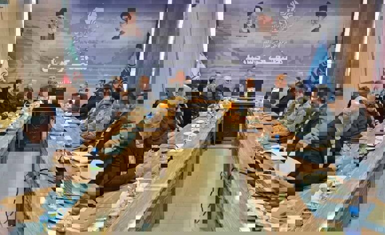 خلیقی: ۱۳۰ محدوده امیدبخش معدنی در کردستان شناسایی شد