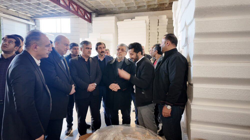 معاون استاندار: حمایت از سرمایه‌گذاری خصوصی اولویت توسعه اقتصادی کردستان است