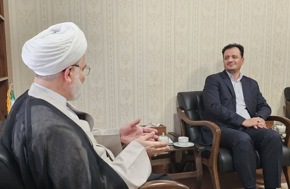 بخش عمده مشکلات نظام اداری ریشه فرهنگی دارد