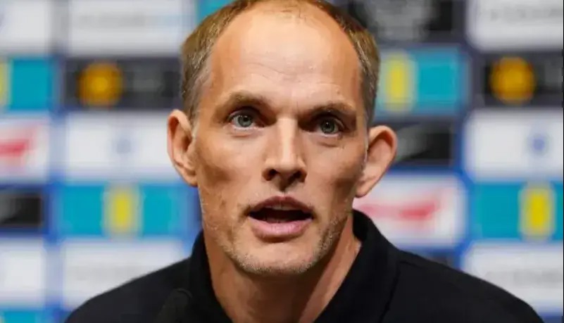 واکنش توخل به تمدید قرارداد با انگلیس