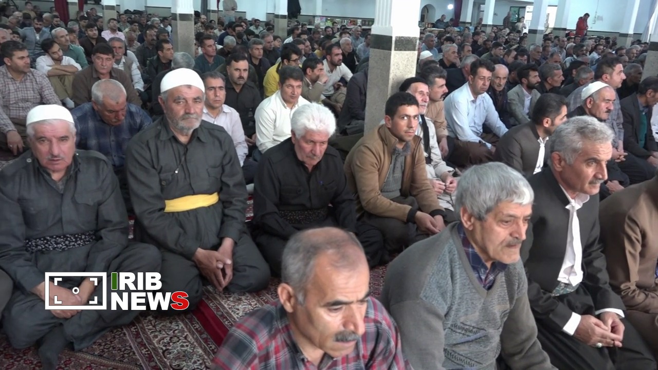 برگزاری آیین عبادی سیاسی نماز وحدت بخش جمعه در کردستان