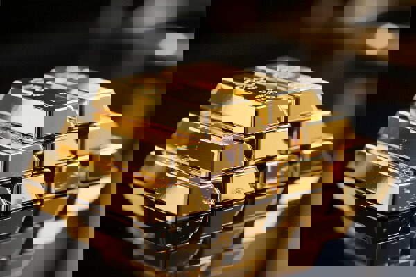 ۱۵ کیلو شمش طلا در مرز پاوه کشف شد