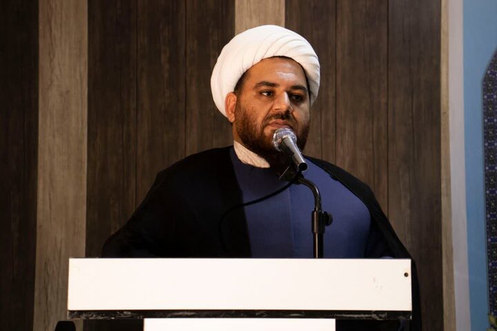 عصر کرد