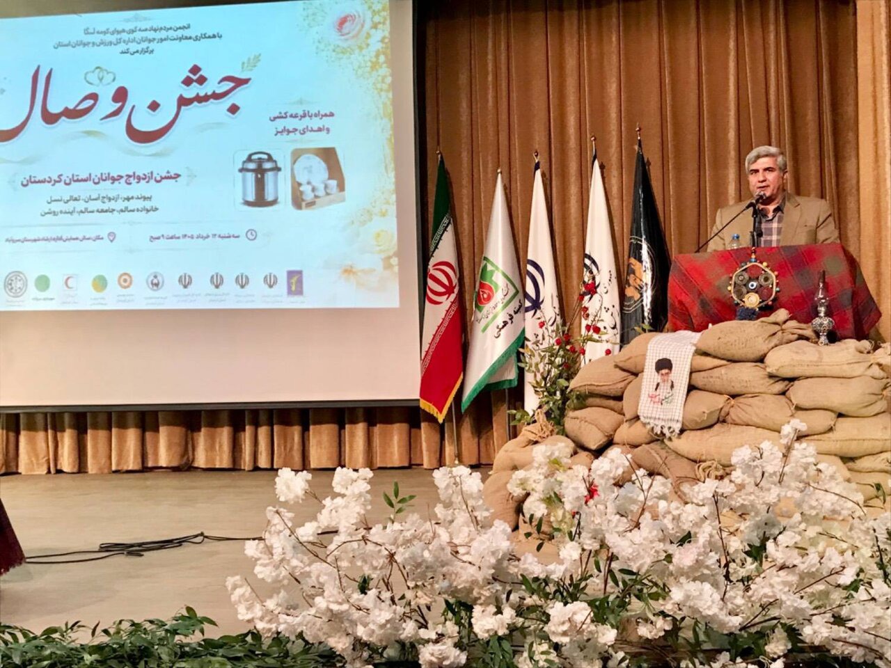 ورمقانی: گذشت و ایثار، رمز موفقیت زندگی مشترک است