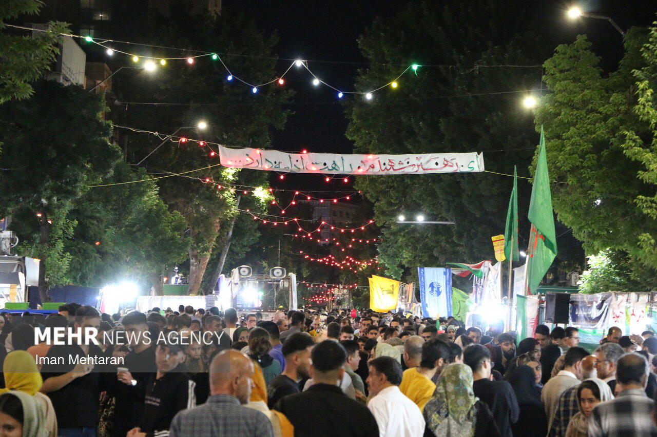 طنین نوای «یاعلی» در اجتماع شبانه مردم کرمانشاه