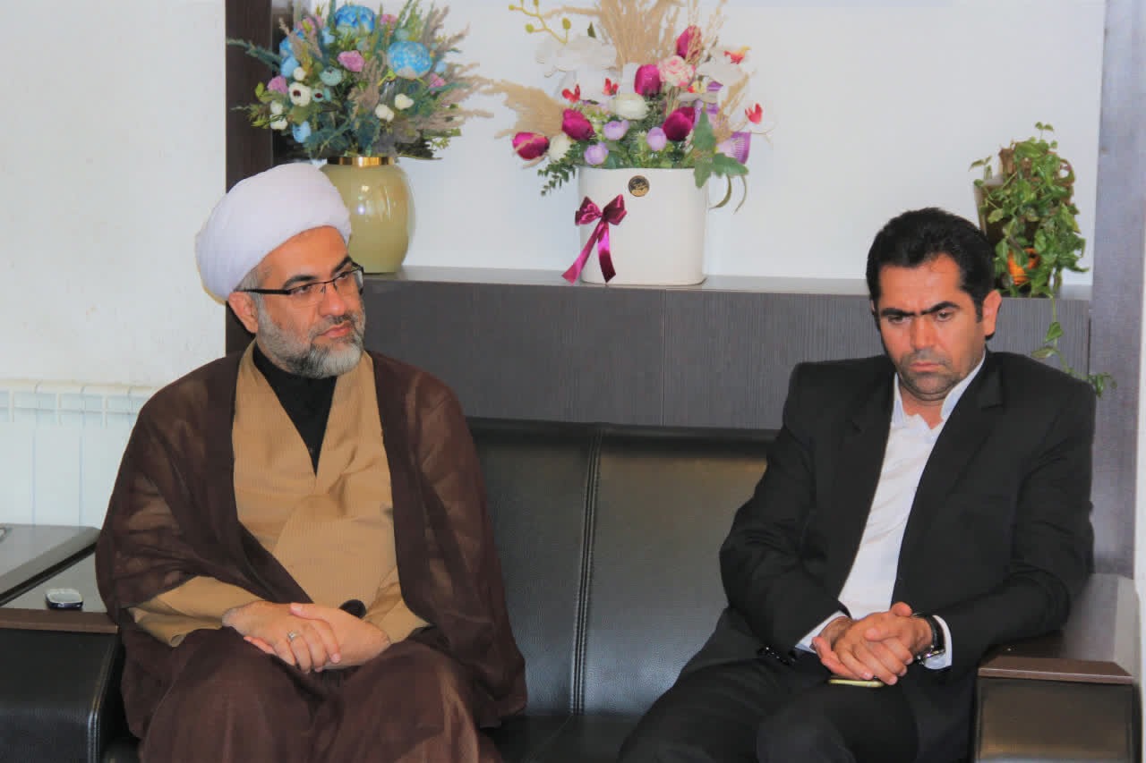 فرهادی: حوزه هنری کردستان در جنگ روایت‌ها حضوری اثرگذار داشته است