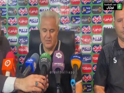 فرشاد پیوس: قول می دهم این تیم را هم در لیگ نگه دارم
