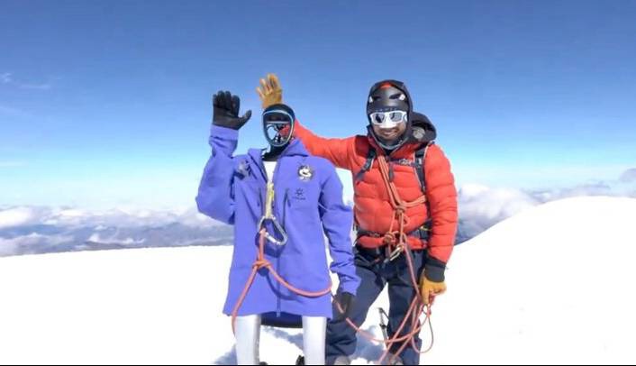 روبات انسان نما به قله ۶۲۰۰ متری صعود کرد!