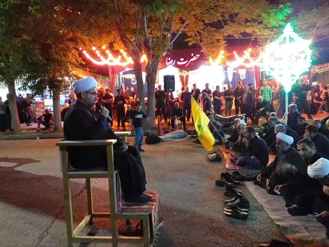 توکلی:ملت ایران با الهام از مکتب عاشورا در برابر یزید زمان ایستاده است