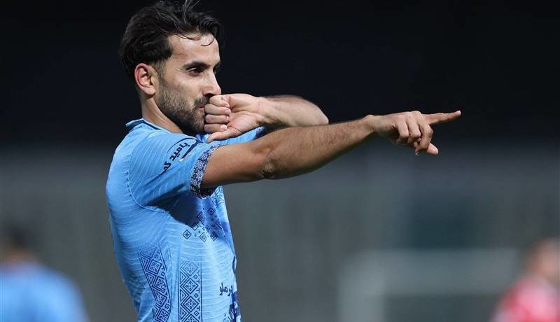 هافبک چادرملو: اخباری به من گفت گل می‌زنی