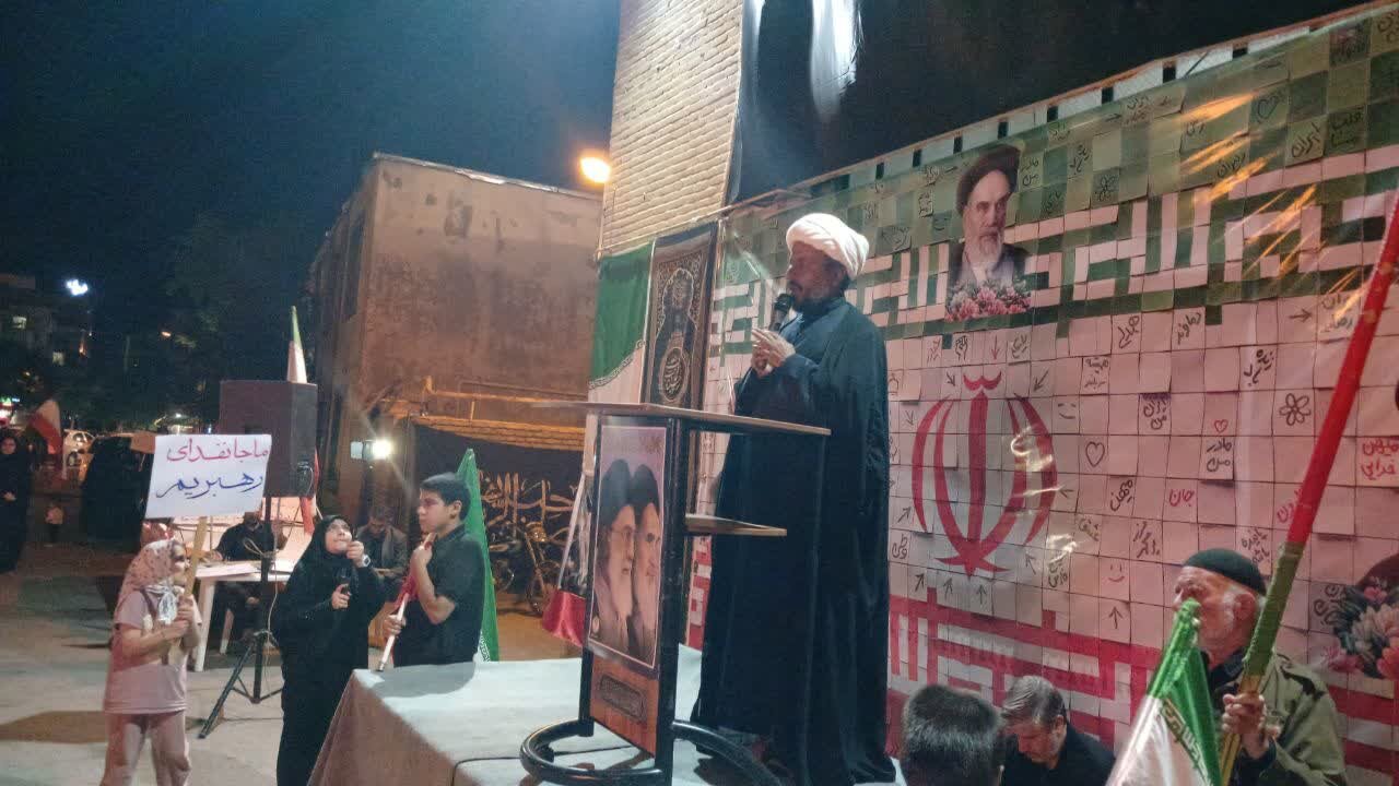 حجت الاسلام رازیانی: وحدت و تبعیت از ولایت رمز پیروزی ملت ایران است