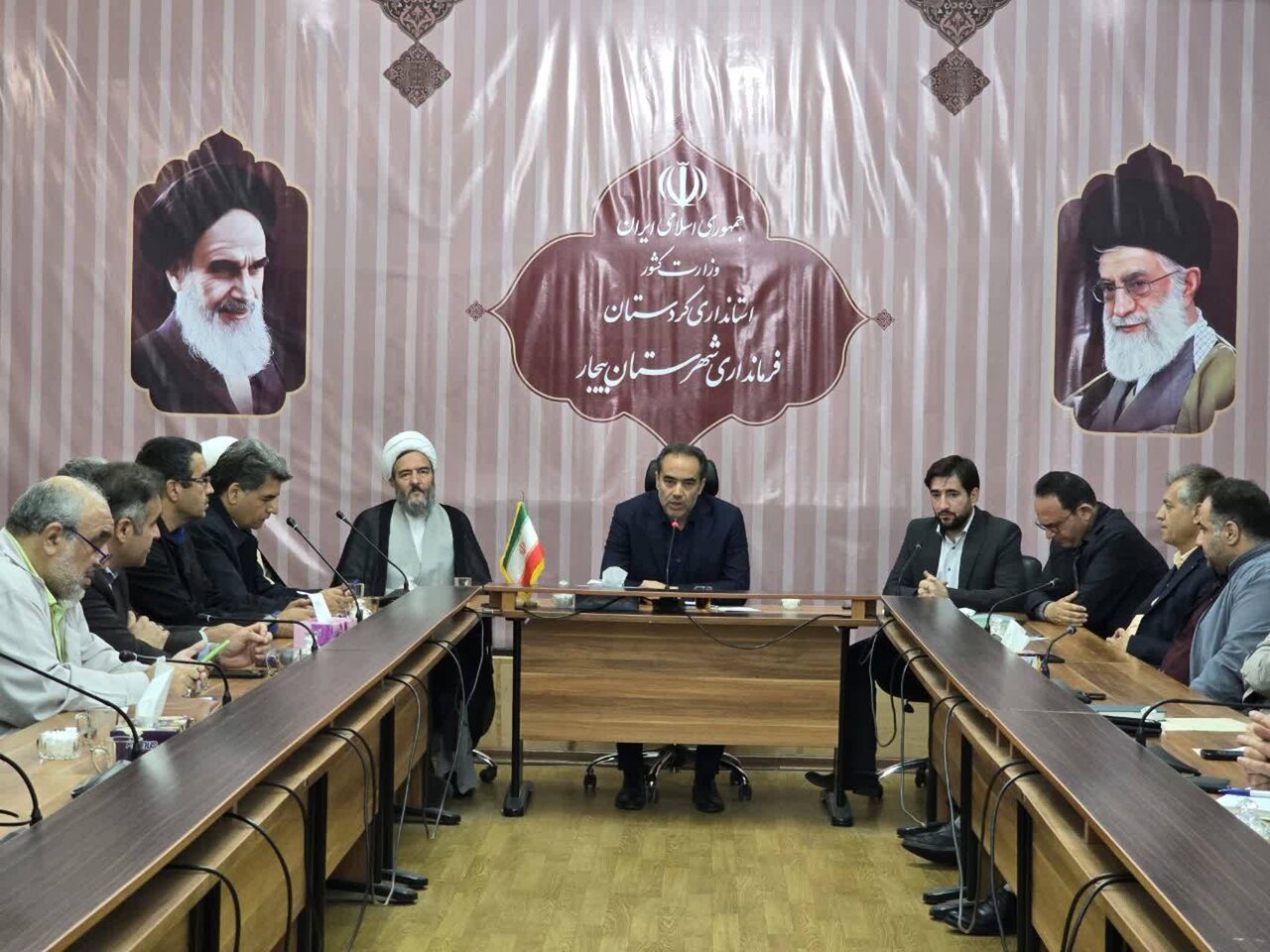 اعزام زائران بیجاری برای حضور در مراسم تشییع رهبر شهید