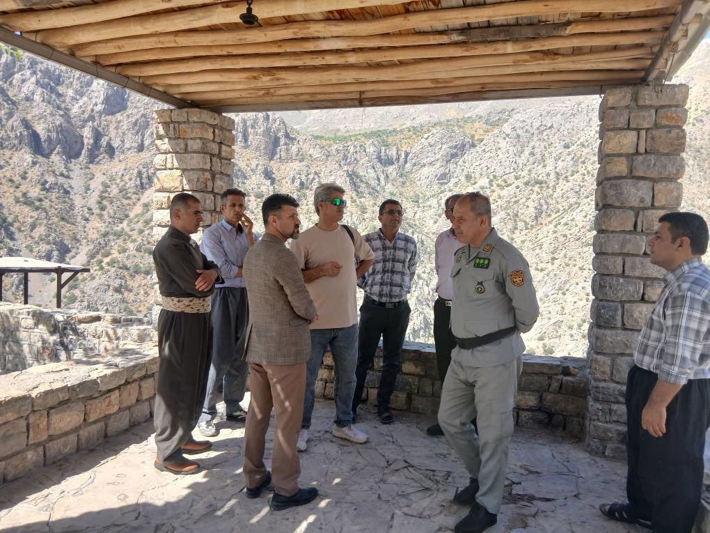 بررسی ابعاد زیست‌محیطی طرح‌های توسعه‌ای شهرداری اورامان کردستان