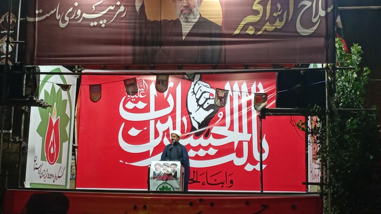 رازیانی: مکتب عاشورا باید در انتخاب‌های روزمره زندگی ما جاری باشد