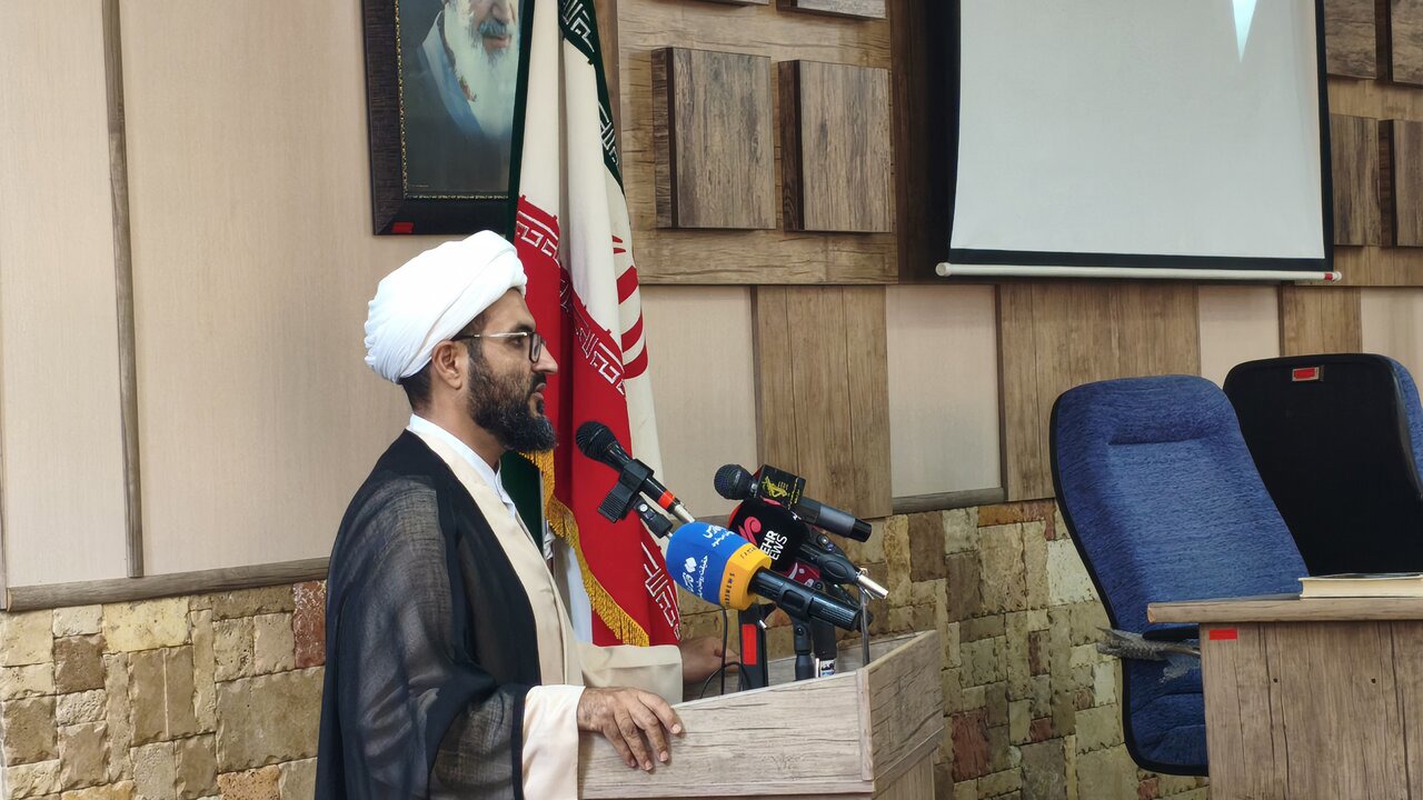 حجت‌الاسلام احمدی: اجرای منویات رهبر انقلاب را با جدیت دنبال می‌کنیم