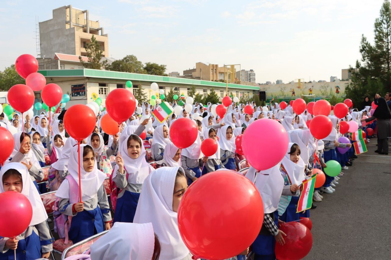 آغاز سال تحصیلی جدید و بازگشایی مدارس