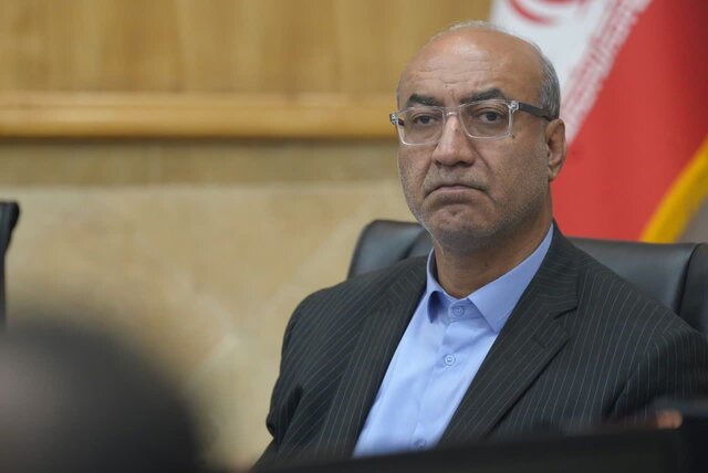 استاندار کرمانشاه: مدیران اجرای پروژه‌های تحول‌آفرین را پیگیری کنند