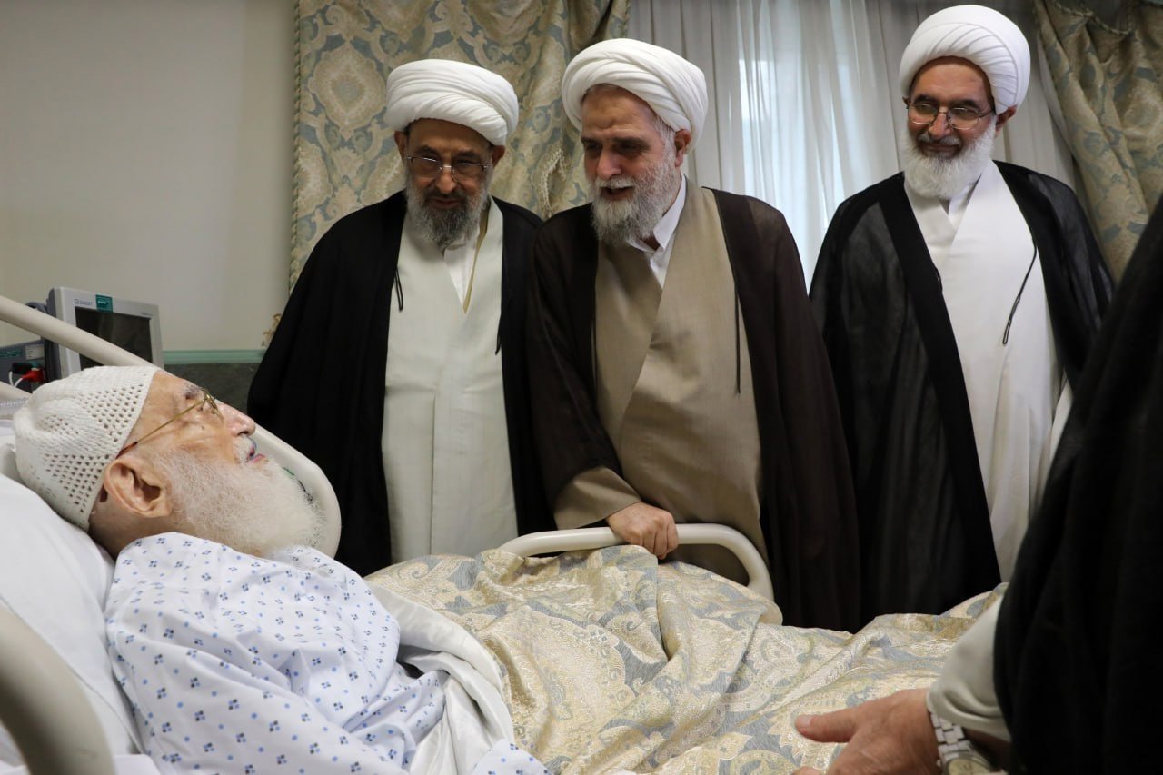 عیادت نمایندگان رهبر انقلاب از آیت‌الله نوری همدانی