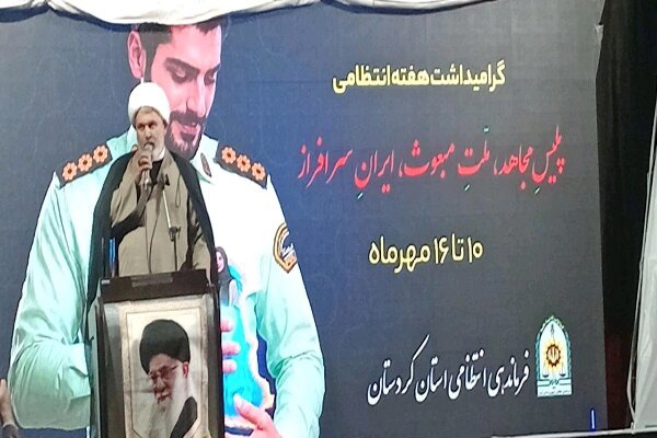 انقلاب اسلامی الگوی جدیدی از حکمرانی مبتنی بر دین و مردم ارائه کرد