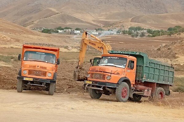 رئیس منابع طبیعی سنقروکلیایی:لایروبی بندهای شمسک و قوری‌چای پایان یافت