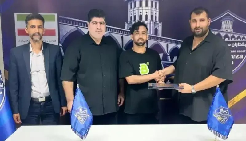 ستاره سابق لیگ برتری در تیم لیگ دویی بابل!
