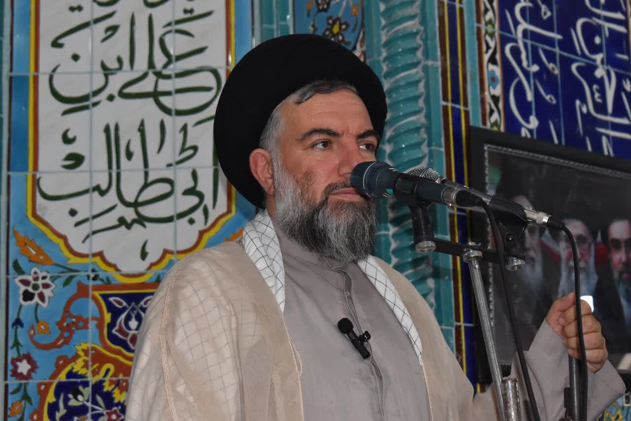 استقلال ایران حاصل ایستادگی در برابر سلطه بیگانگان است