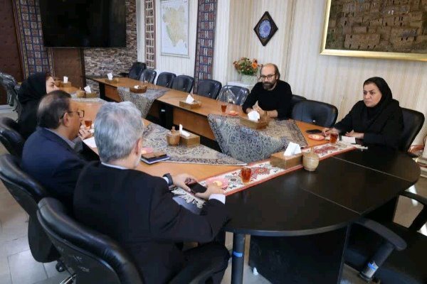 مطالعات توسعه خوشه هنرهای چوبی سنندج آغاز شد