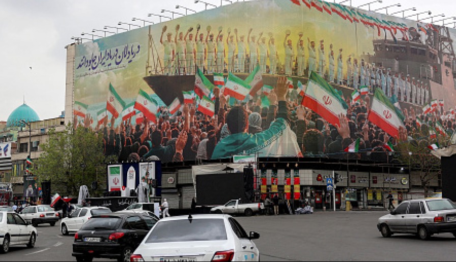 ادعای لوموند: ایران خود را برای احتمال ازسرگیری جنگ با آمریکا و اسرائیل آماده می‌کند